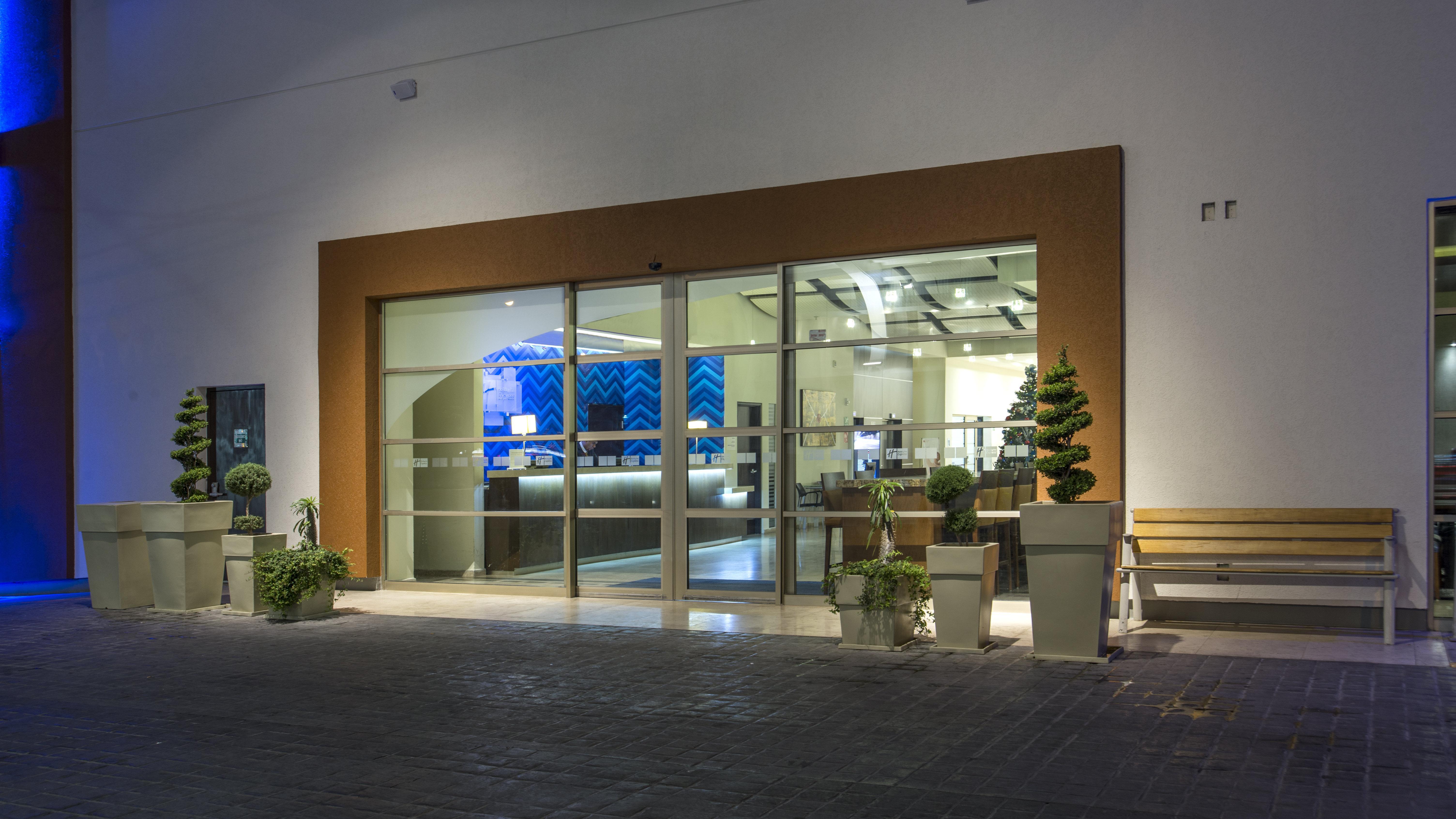 Holiday Inn Guadalajara Patria-Universidad By Ihg Zapopan Buitenkant foto