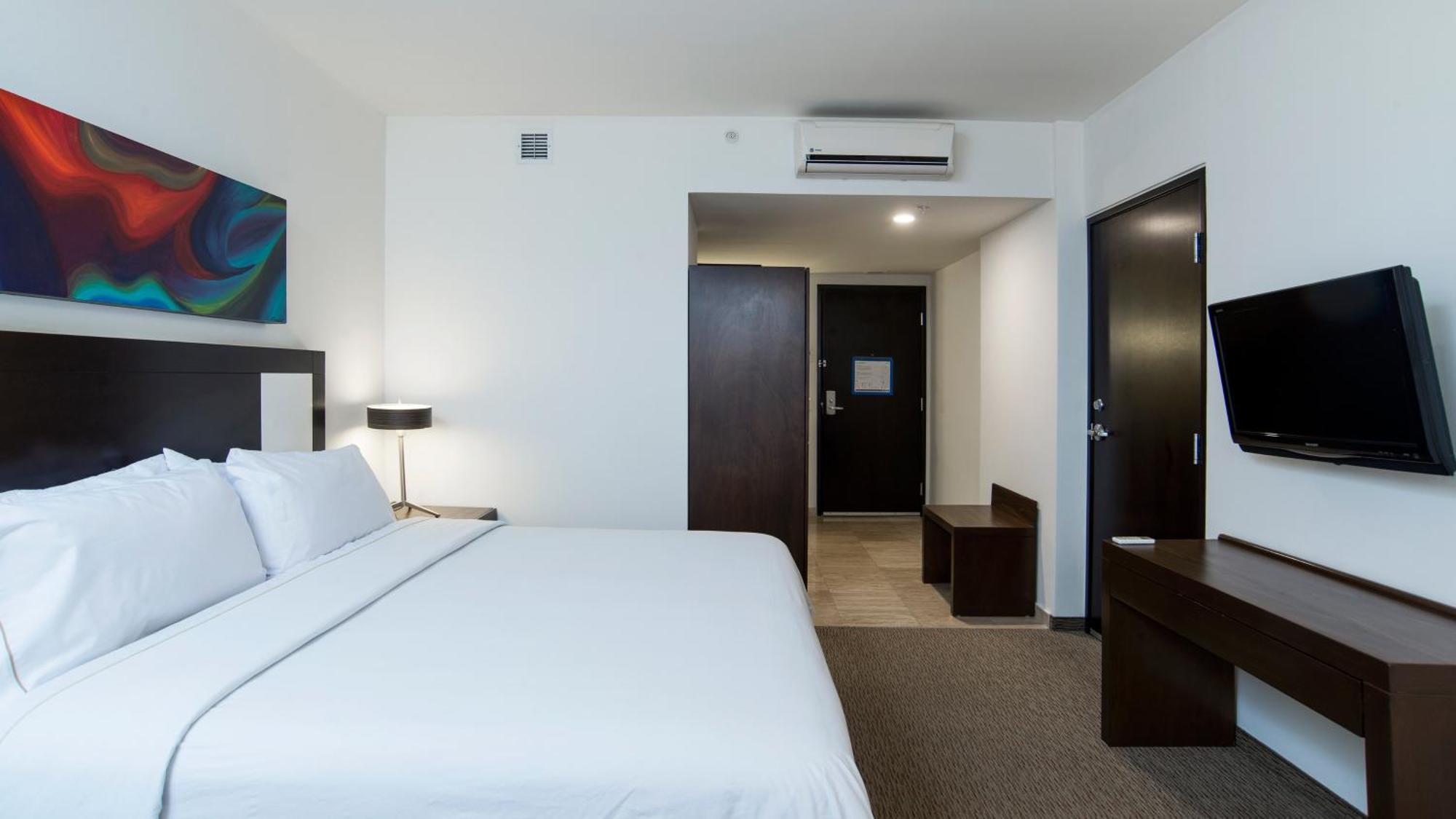 Holiday Inn Guadalajara Patria-Universidad By Ihg Zapopan Buitenkant foto